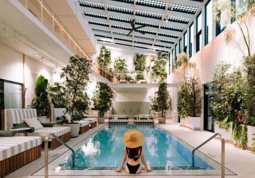 Alberta Hôtel | CASCADA Thermal Springs & Hotel