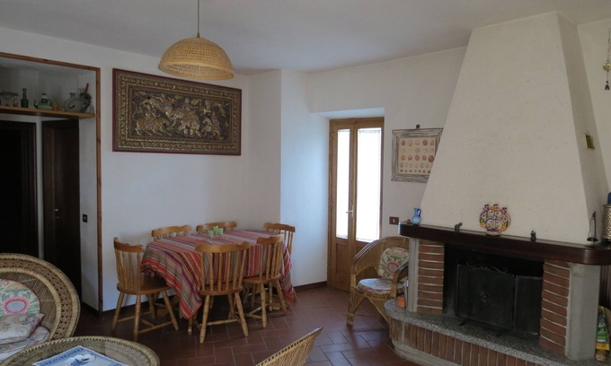 Porciano Appartement | Casetta sul fiume vista castello
