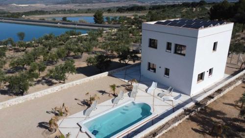 Biar Maison | Casita del embalse con encanto
