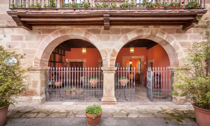 Treceno Maison | Casona De La Salceda