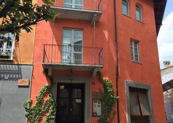 Neive Hôtel | Castelbourg