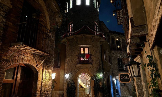 Santeagueda Hôtel | Castello di Carlo - Suite Carlo VII