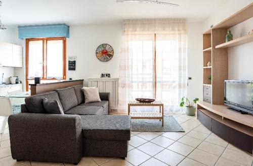 Comasina Appartement | Casti - Appartamento MM3 Comasina