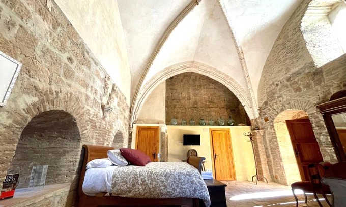 Bulbuente Hôtel | Castillo de Bulbuente de Luis Zueco