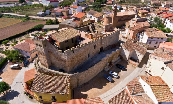 Grisel Maison | Castillo de Grisel
