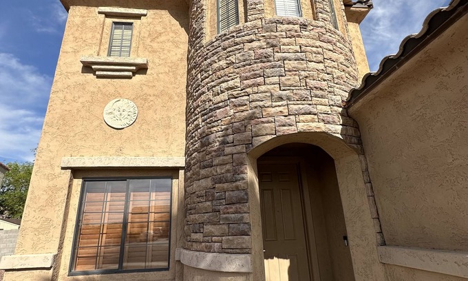 Casa Grande Maison | Castillo Royal with a Beautiful New Private Pool
