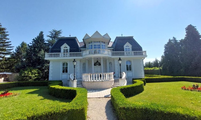 Szombathely Maison | Castle Garden *