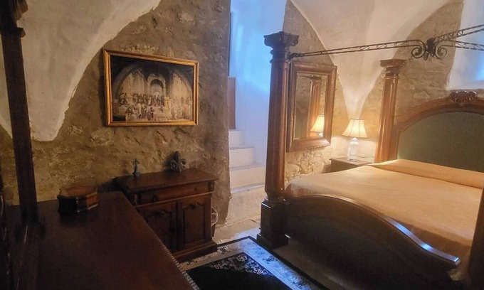 Wetzlar Autre | Castle Hermannstein - KingsRoom