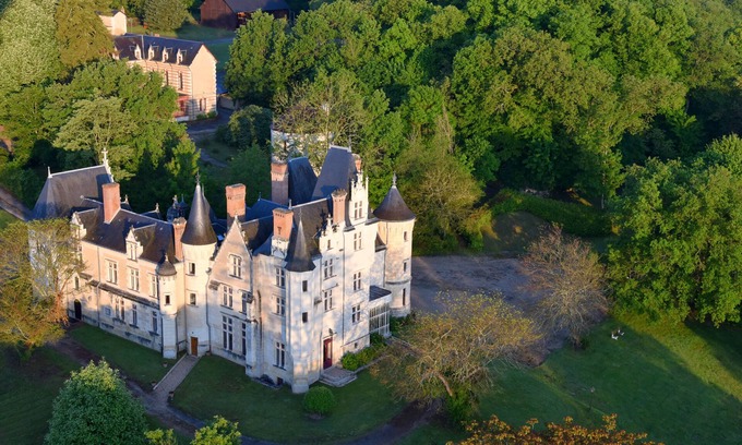 Noyant-de-Touraine Autre | Château en Touraine, Castle in Loire Valley 20 à 24 personnes