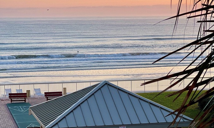 New Smyrna Beach Copropriété | Castle Reef New Smyrna Beach Ocean View -Discount for return guests!