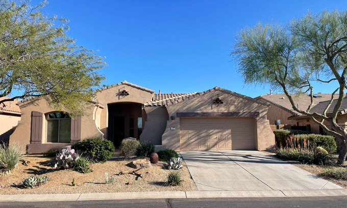 Gold Canyon Maison | Casual Comfort Heated Pool Near Superstition Mountain's Best Trails!