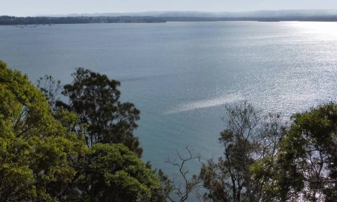 Yarrawonga Park Maison | Casuarina Waters - Views over Lake Macquarie