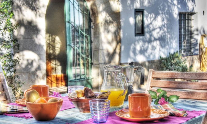 Bescano Cottage | Ferme catalane avec piscine et un environnement naturel incroyable, pour des groupes de 7 ou 13