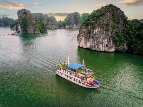 Cat Hai Location De Bateaux | Catba Sunlight Lan Ha Cruise