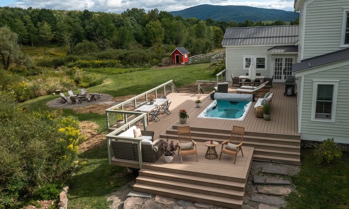 Fleischmanns Maison | Détendez-vous et rajeunissez-vous dans la nature avec un spa à vapeur, un sauna, une terrasse de yoga et un tipi!