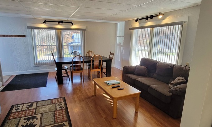 Cattaraugus Appartement | Cattaraugus, Small town get-away!