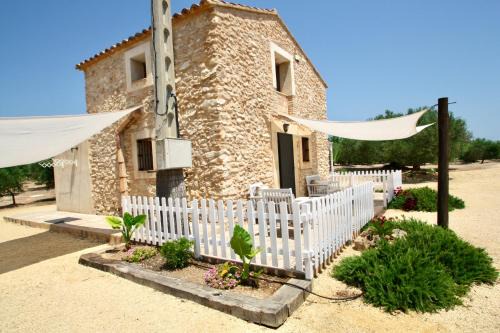 L'Ampolla Maison | Cau d'Amor