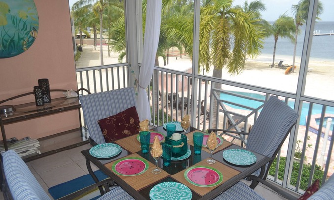 Rum Point Copropriété | Cayman Kai - U-Kai-Lele2 Bed / 2 Bath Beach Front Condo