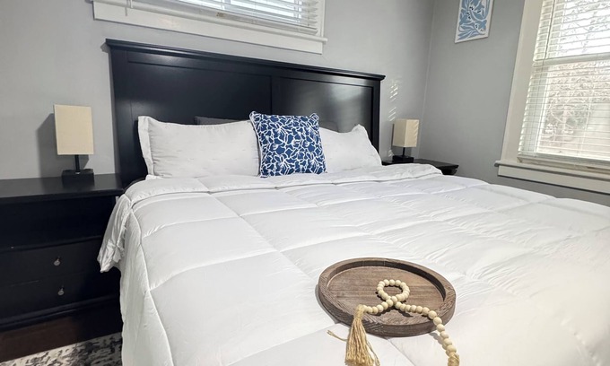 Plainfield Maison | Cedar Brook Manor - Rutgers | NYC | Jersey Shore - Union County - EXTENDED STAY