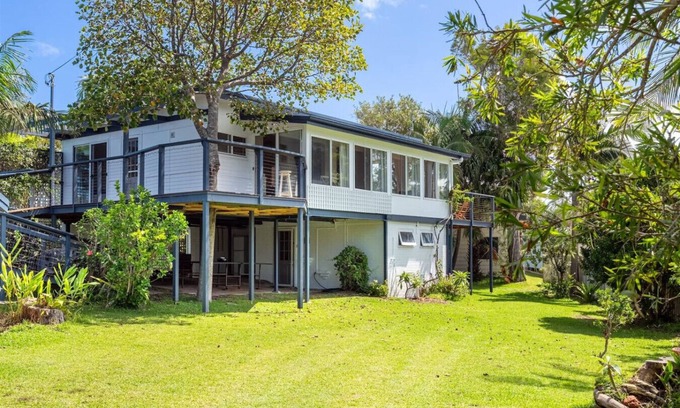 Bendalong Maison | Cedar Cottage at Washerwomans Bendalong