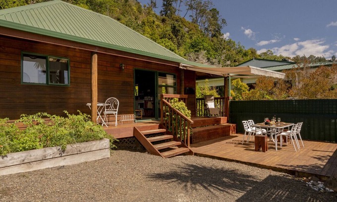 Tairua Cottage | Cedar Cottage - Maison de vacances Tairua