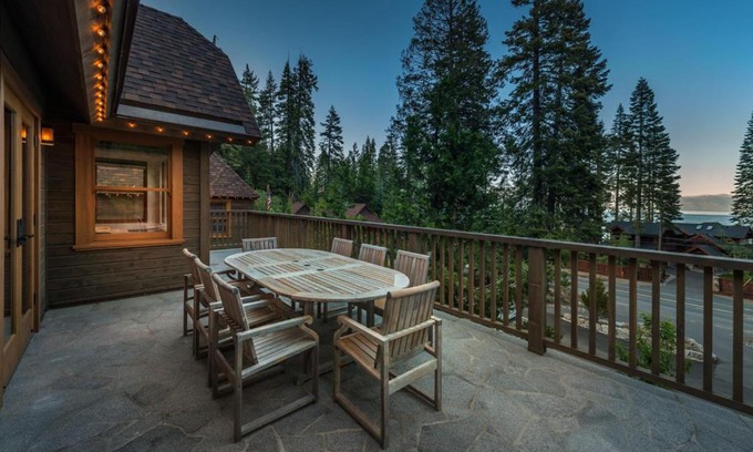Homewood Maison | Cedar Crest - Chickadee Cottage 2