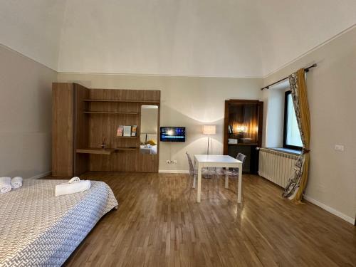 Vercelli Appartement | Center Two by Cinelli Apartment