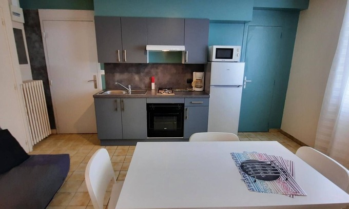 La Roche-Posay Appartement | Appartement moderne T2 avec Wi-Fi en centre-ville, à proximité des Thermes de La Roche-Posay