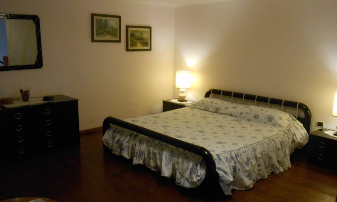 Chiaia Appartement | Central à 100 da la mer" "dans la plus belle région de Naples MERGELLINA