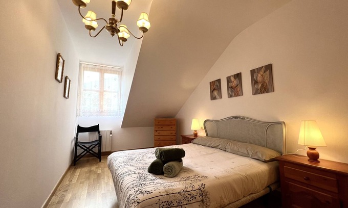 Rialp Appartement | CENTRAL APARTMENT WITH PARKING - RIALP