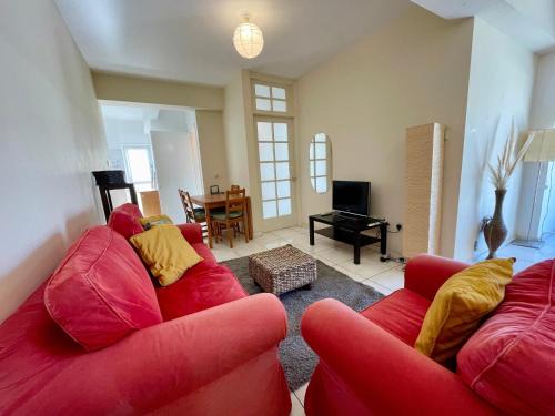 Lykabittos Appartement | Central Comfort in Nicosia - Orfeos By Platform 357