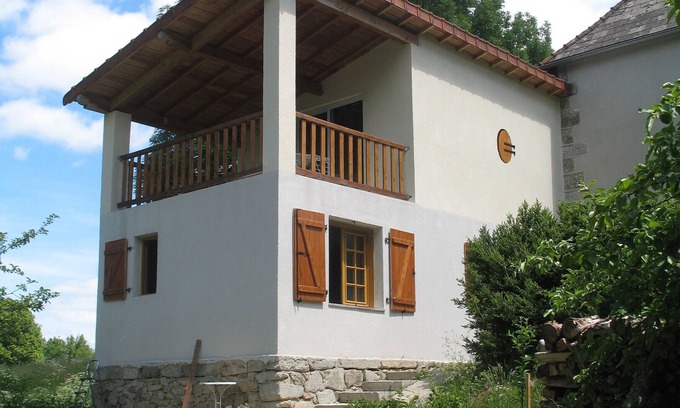 Montel-de-Gelat Maison | Central France, in Auvergne/Creuse, a cozy cottage in the middle of nature.