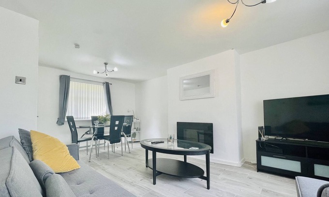 Hamilton Maison | Central Hamilton House