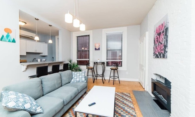 Allegheny-West Appartement | Central Location Suite - Walkable Entertainment
