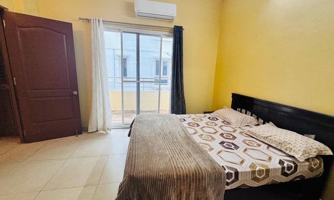 Hyderabad Appartement | Central Retreat 4 BHK Full Furnished Luxury Apartment with AC in Hyderabad