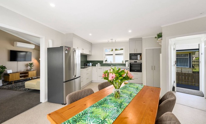 Rotorua Maison | Central Rotorua "Happy Place" - Pet & Mountain Bike Oasis