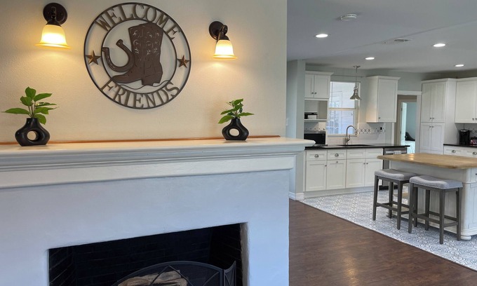 Terrell Hills Maison | Central SA Near Downtown & Zoo