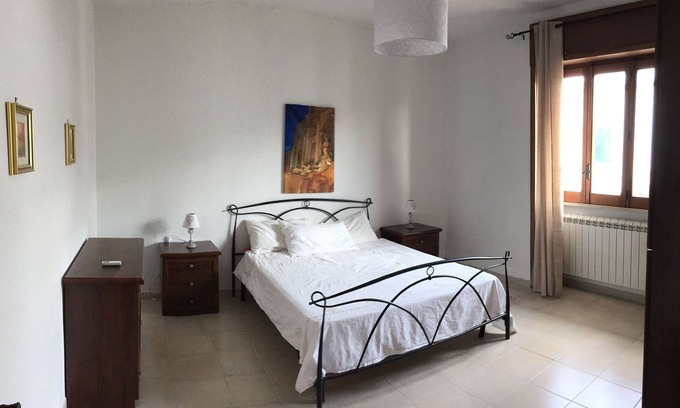 Cutrofiano Appartement | Appartement spacieux central avec terrasse sur le toit dans le Salento, Pouilles
