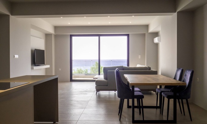 Ierapetra Appartement | CENTRAL URBAN SEA VIEW APT SINCE 2009