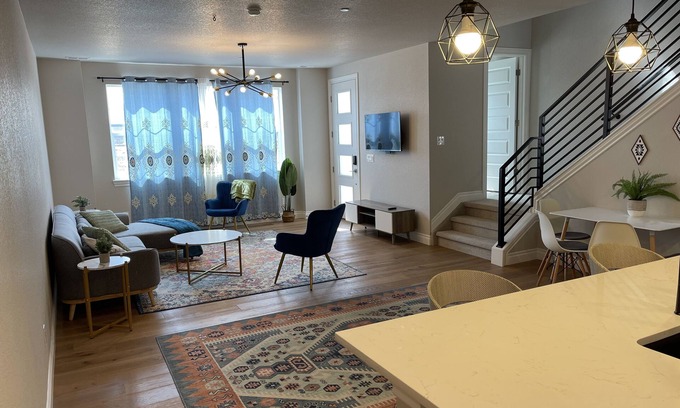 Colorado Springs Copropriété | Centrally Located Colorado Springs Escape