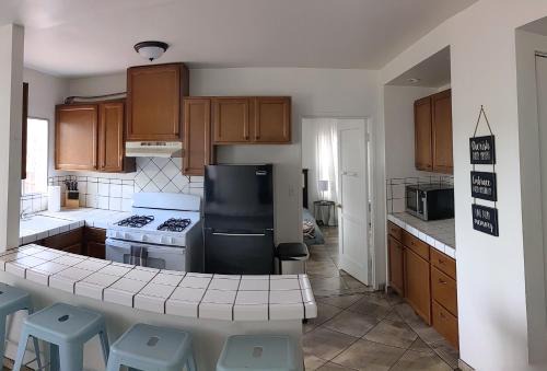 Golden Hill Appartement | Centrally Located 2 Master Bedrooms to Explore all San Diego has to Offer