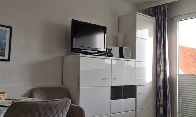 Norderney Appartement | Centrally located 2-room vacation apartment with balcony