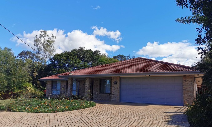Tanah Merah Maison | Centrally located between Brisbane & Gold Coast