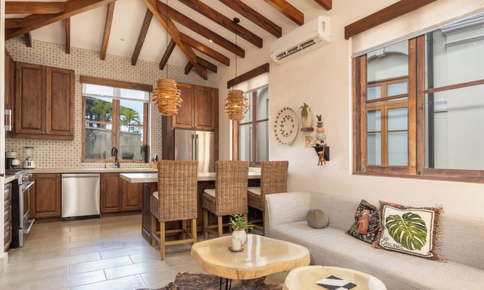 Las Catalinas Appartement | Centrally Located Fully Equipped Apartment at Las Catalinas