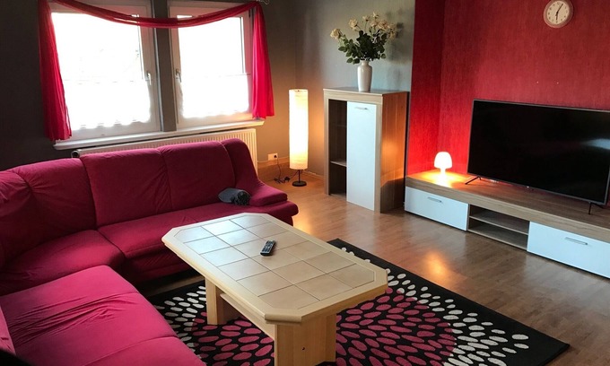 Hildesheim District Appartement | Idéalement situé pour les visiteurs du Harz, les clients du salon, les installateurs, Alfeld (5min), Leineberg