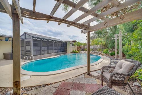 Merritt Island Maison | Centrally Located Merritt Island Home Pool, Porch