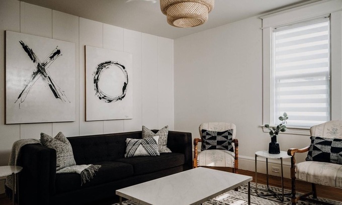 Campbellton Appartement | Century charm 2
