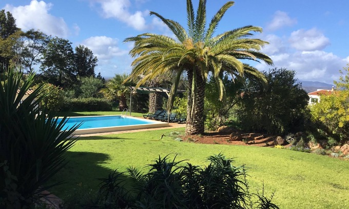 Silves Maison | Cerro Vista est une grande propriété rurale située au milieu d'orangeraies près de Silves