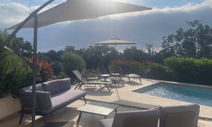 Cervione Villa | CERVIONE App. CLIM. AU COEUR DE LA NATURE - PISCINE CHAUFFEE