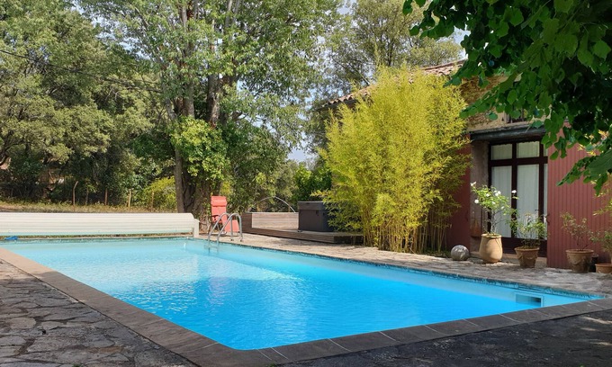 Thoiras Maison | Cévennes sud Large and beautiful house garden swimming pool jacuzzi
